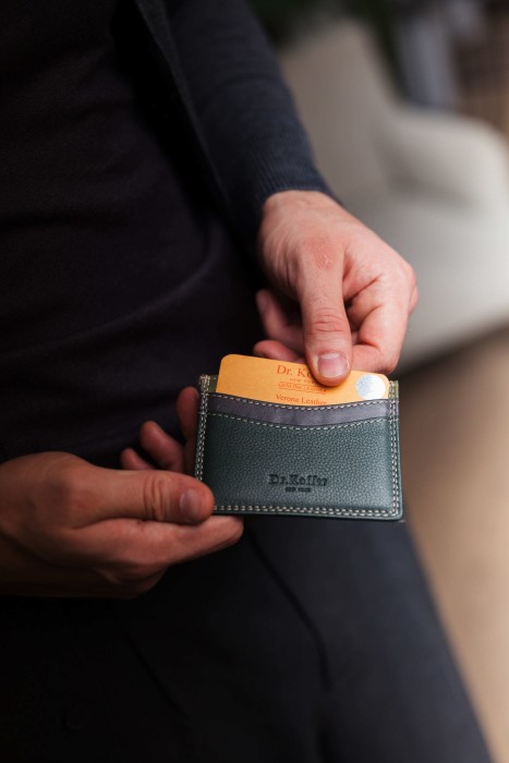 x510444-41-65_77 кредитница повседневного стиля с лицевой стороны