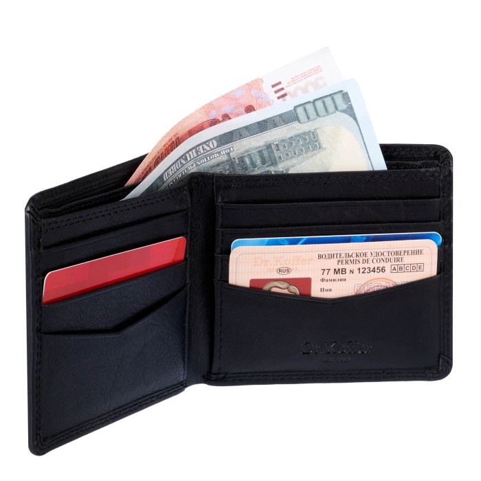 Товар черного цвета с внутренней стороны