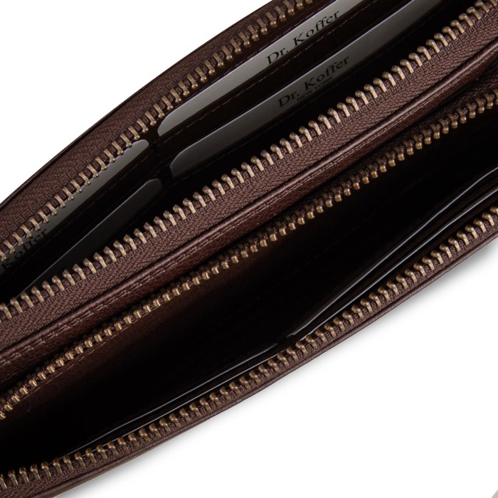 x510483-112-09 портмоне по цене 13400 руб вид справа