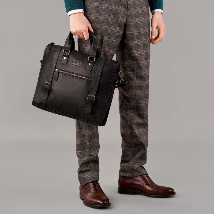 zd-6458-21-04 сумка для документов по цене 28900 руб вид справа