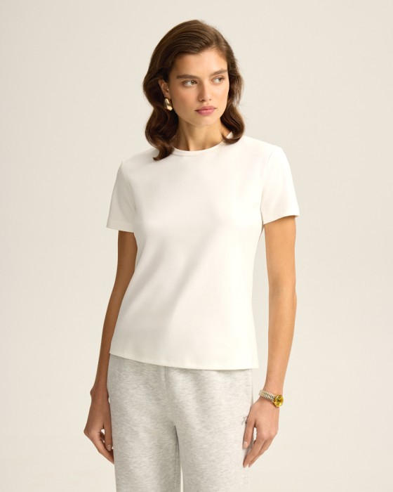 базовая футболка из хлопка и спандекса фотография