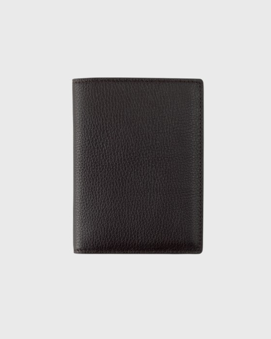 кожаная обложка для паспорта фотография