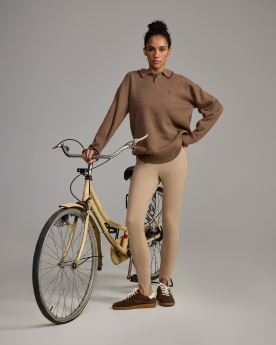 легинсы со штрипками фотография