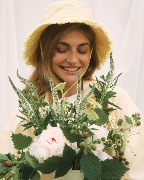 панама с вышивкой unisex фотография