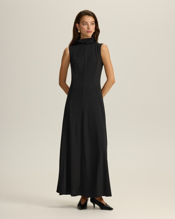 платье макси без рукавов со стойкой фотография