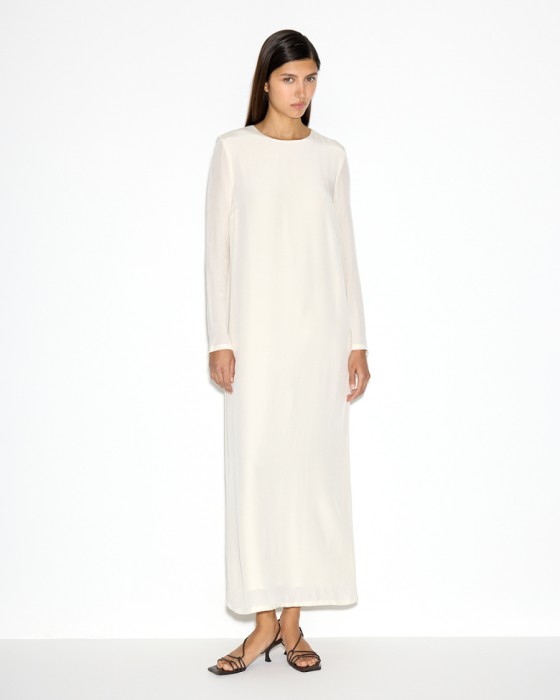 платье макси с длинным рукавом из вискозы фотография