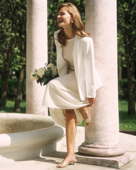 прозрачный лонгслив из тенселя с шерстью фотография