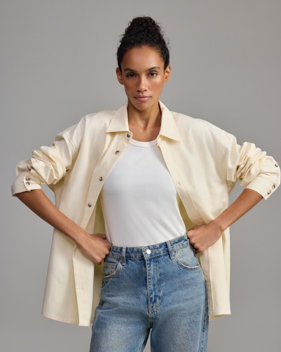 рубашка unisex из 100% хлопка фотография