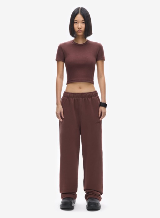 кроп-топ uniform reddish brown от бренда fable вид слева