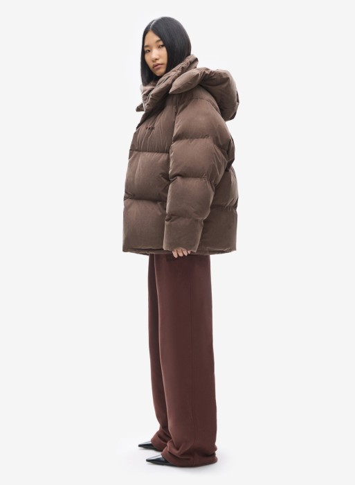 пуховик uniform brown из пуха спереди