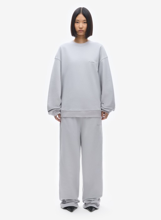 свитшот uniform off-white от бренда fable вид слева