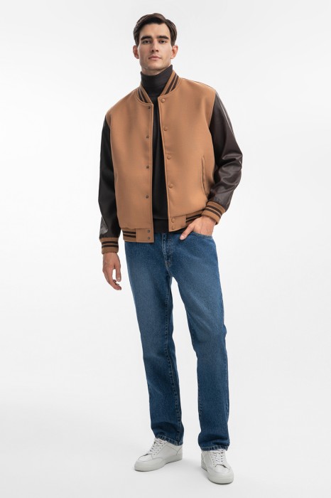 бомбер демисезонный из проверенных материалов спереди