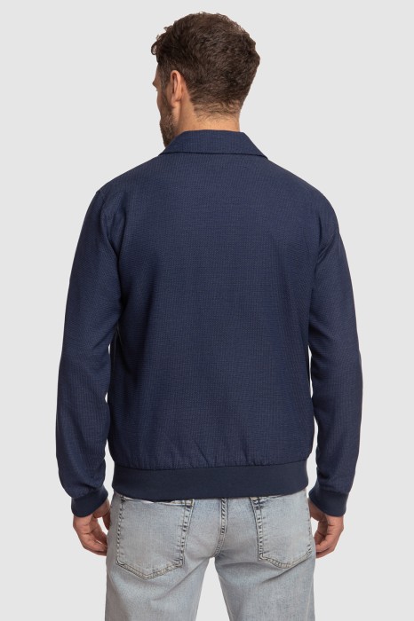 бомбер из хлопка и льна из россии вид сбоку