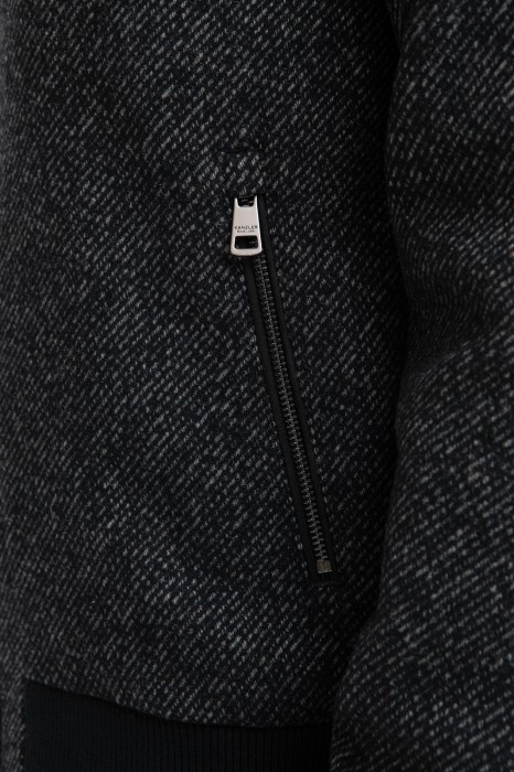 Товар без артикула вид сзади