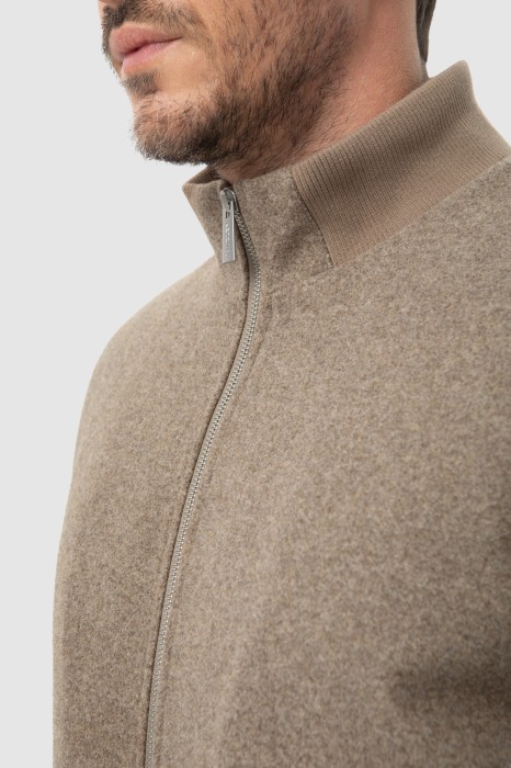 бомбер утепленный демисезонный от бренда kanzler вид слева