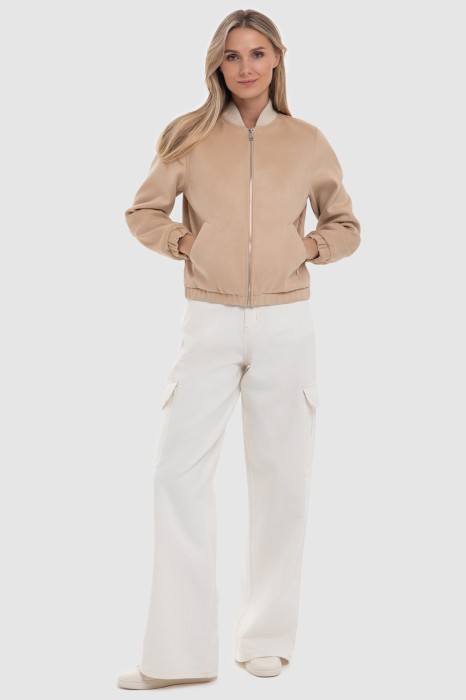 бомбер для взрослого возраста с изнаночной стороны