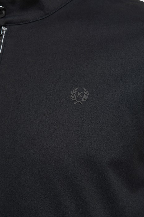 бомбер по цене 7990 руб вид справа