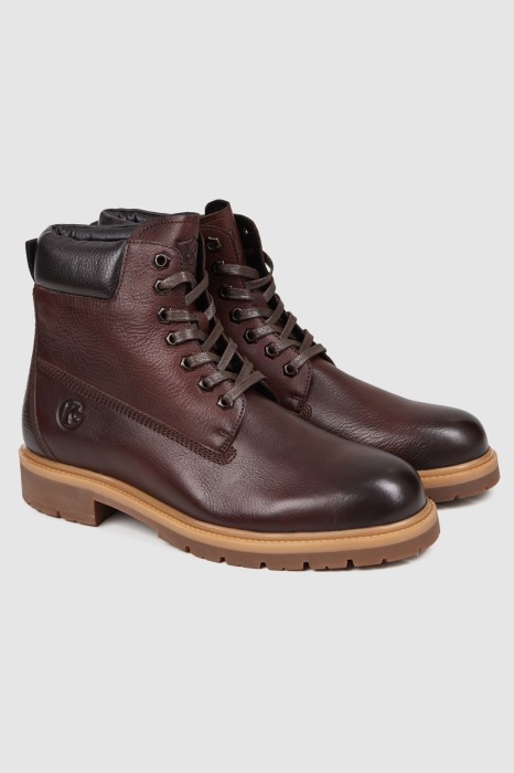 ботинки из натуральной кожи фотография