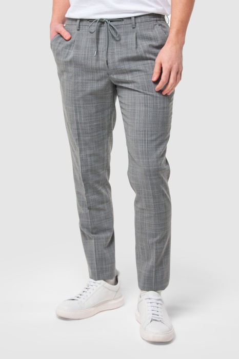 брюки чинос серые из шерсти с шелком на шнуровке фотография