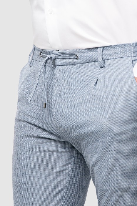 брюки чинос серые на кулиске от бренда kanzler вид слева
