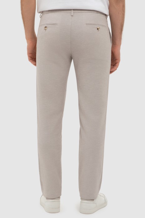 брюки из хлопка и льна по цене 7990 руб вид справа