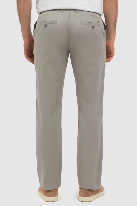 брюки из хлопка и льна из россии вид сбоку