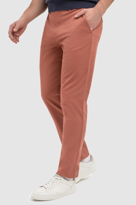 брюки из хлопка из россии вид сбоку