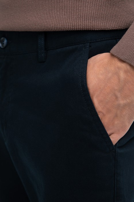 брюки из хлопка от бренда kanzler вид слева