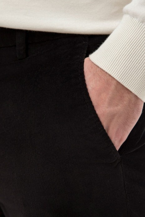 брюки из микровельвета от бренда kanzler вид слева