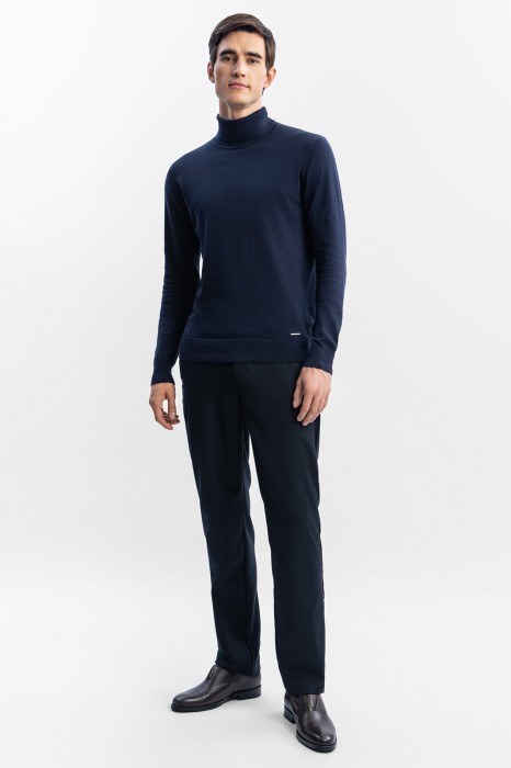 брюки из шерсти limited edition из россии вид сбоку