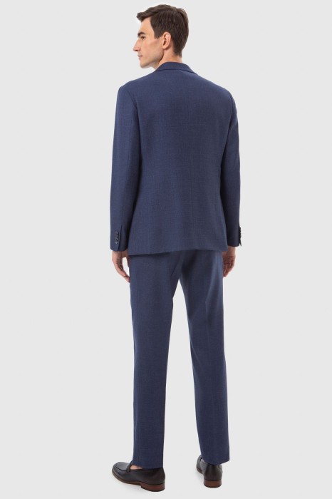 Товар синего цвета с внутренней стороны