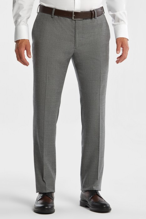 брюки из шерсти, устойчивой к сминанию фотография