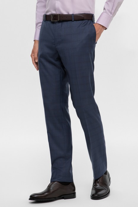 брюки из шерсти по цене 12990 руб вид справа