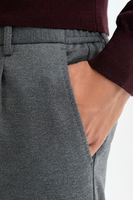 брюки из трикотажной ткани на кулиске от бренда kanzler вид слева