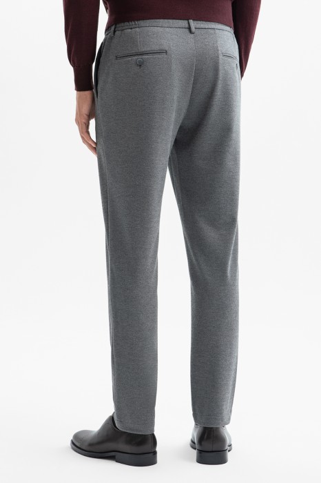 брюки из трикотажной ткани на кулиске по цене 12990 руб вид справа