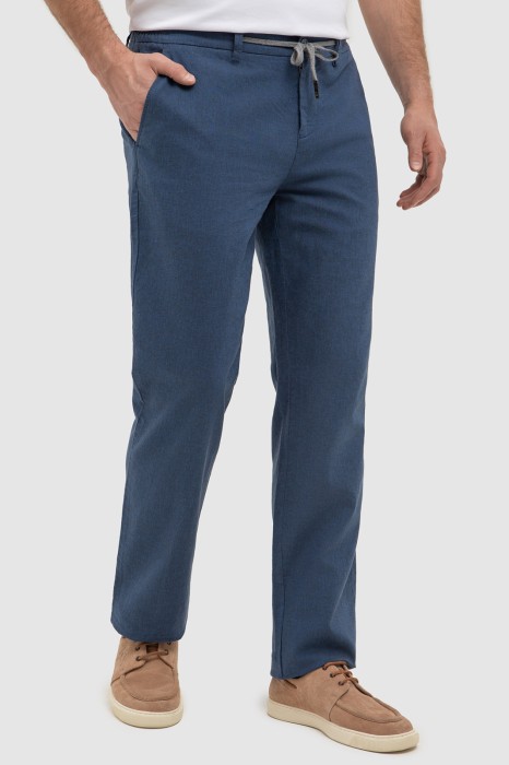 Товар синего цвета с внутренней стороны