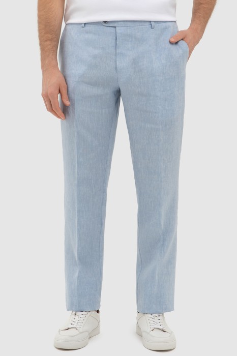 брюки изо льна фотография