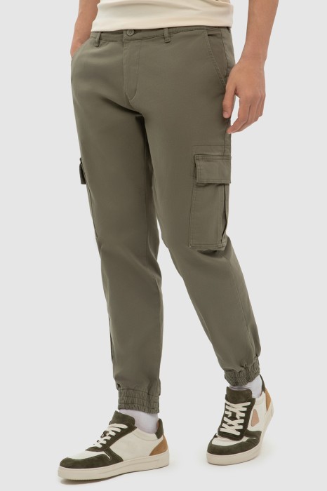 брюки-карго из хлопка из россии вид сбоку