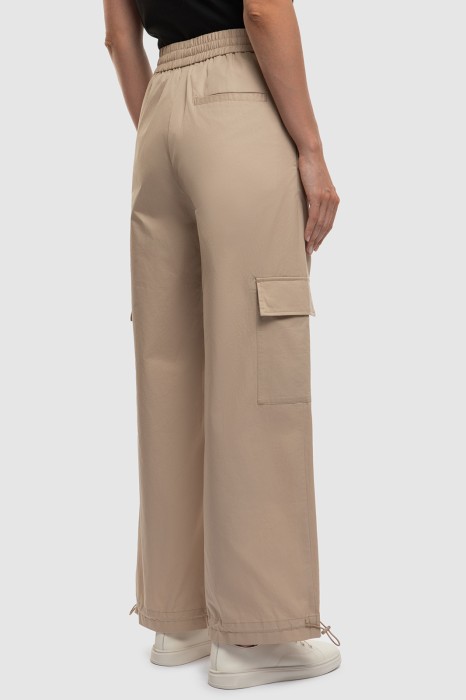 брюки-карго из хлопка из россии вид сбоку