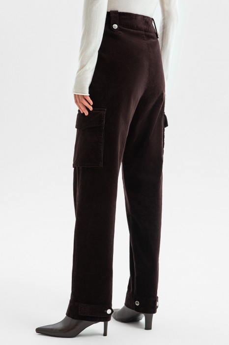 брюки-карго из вельвета по цене 10990 руб вид справа