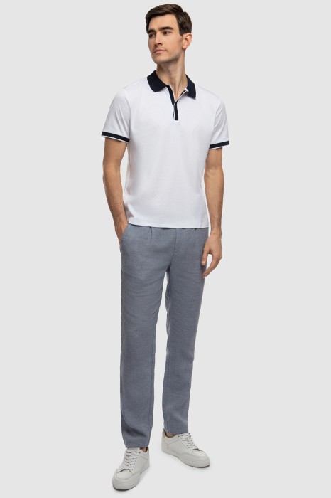 Товар голубого цвета с внутренней стороны