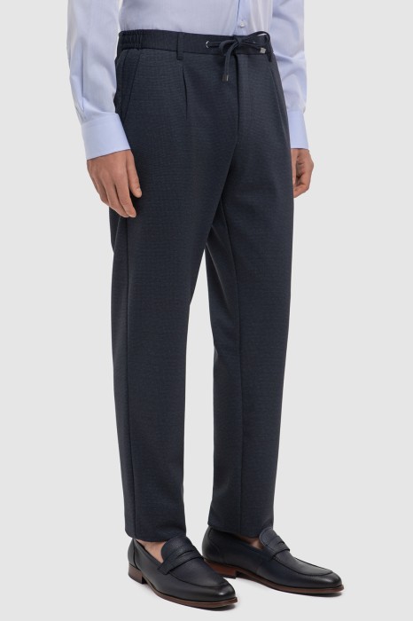 брюки на кулиске из россии вид сбоку