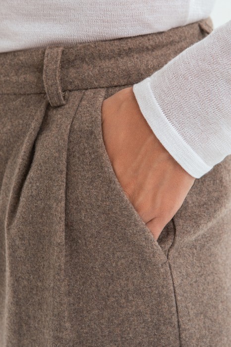 брюки-палаццо из смесовой шерсти от бренда kanzler вид слева