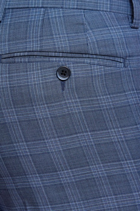 брюки прямые светло-синие в клетку из шерсти, устойчивой к сминанию от бренда kanzler вид слева
