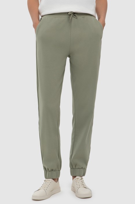 брюки спортивные из хлопка фотография