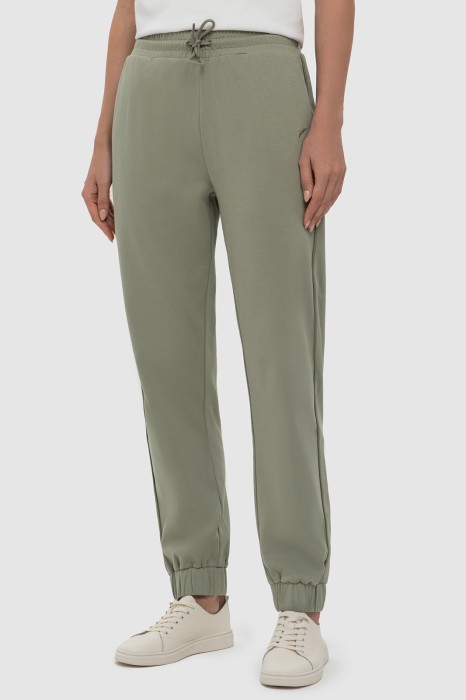 брюки спортивные из хлопка из россии вид сбоку