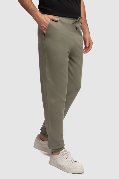 брюки спортивные из хлопка по цене 4990 руб вид справа