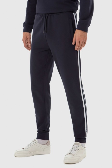 брюки спортивные из хлопка из россии вид сбоку