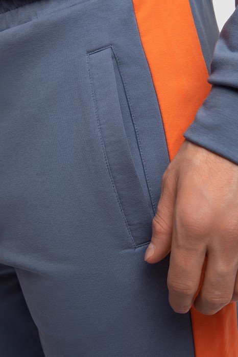 брюки спортивные из хлопка от бренда kanzler вид слева