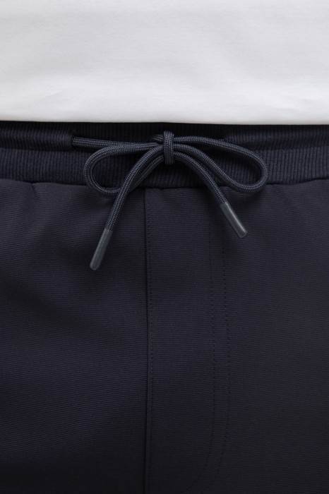 брюки спортивные от бренда kanzler вид слева